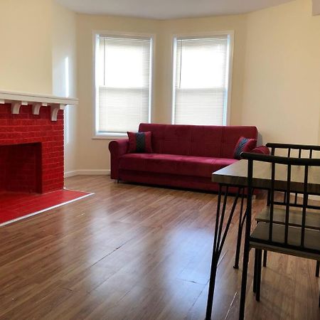 Large And Private 3 Bedroom And 1 Bathroom Apartment Near Newark International Airport Ewr And New York City ภายนอก รูปภาพ